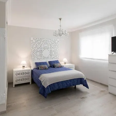 The White Pearl: Luxurious And Exclusive Villa