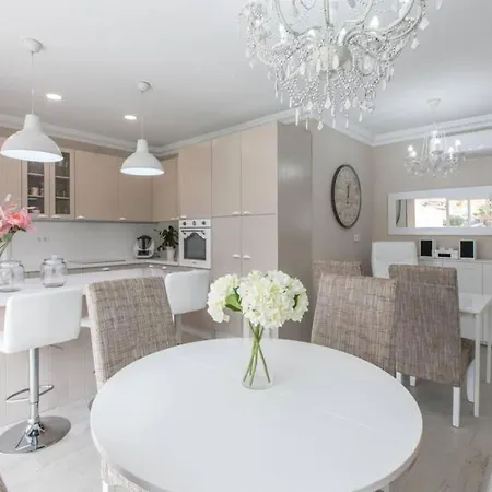 The White Pearl: Luxurious And Exclusive וילה Adeje